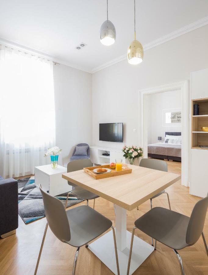 White Rose Apartment Ζάγκρεμπ Εξωτερικό φωτογραφία