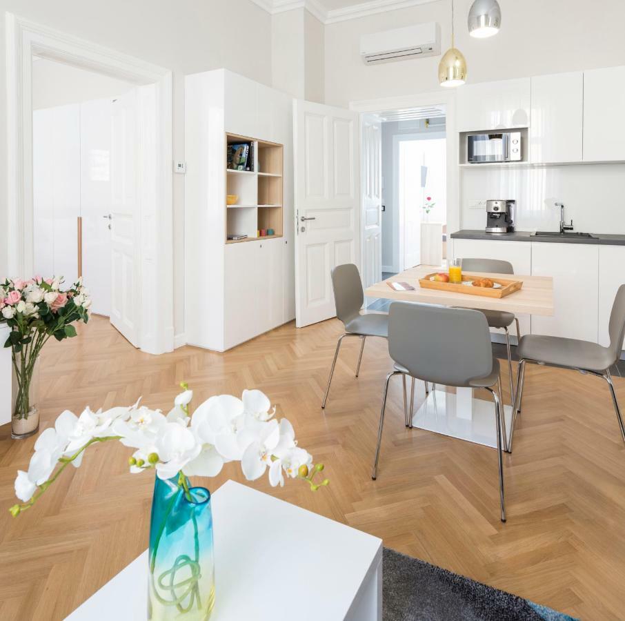 White Rose Apartment Ζάγκρεμπ Εξωτερικό φωτογραφία